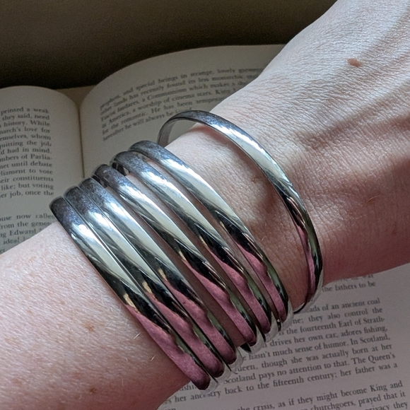 Silver Bangle Bracelet Set - Picture 3 of 11